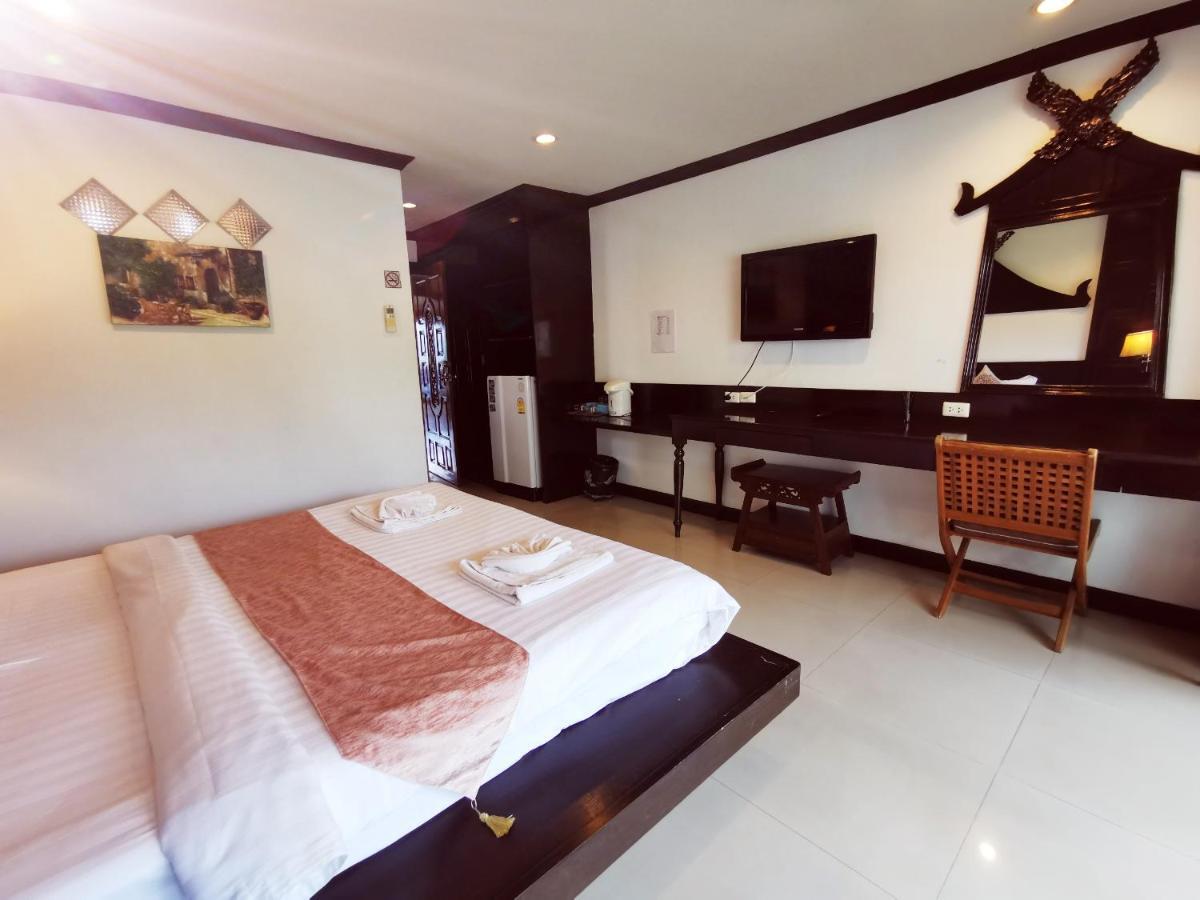 New Life Phuket Classic Patong Exterior foto